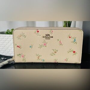 Coach Accordion Zip Wallet with Antique Floral Print